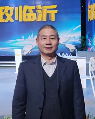 石德亮 石德亮